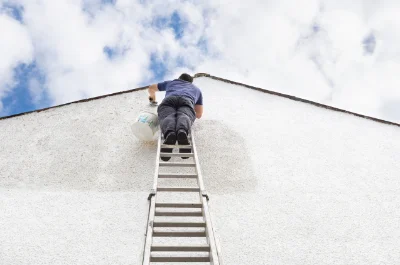 Peinture extérieure à Larressingle — façades et ravalement